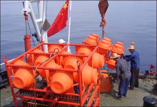 图6深海环境试验装置