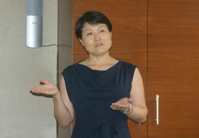 疲劳与断裂力学分会场（二）报告人在做报告
